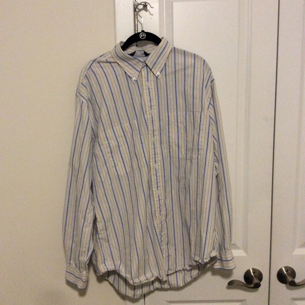 *Nautica* Long *Sleeve *Button* Up *Shirt* Large*